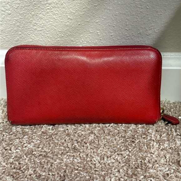 Prada red Saffiano Leather Wallet - Picture 2 of 13